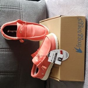 Frogg Toggs JAVA LACE-UP SHOE size 5